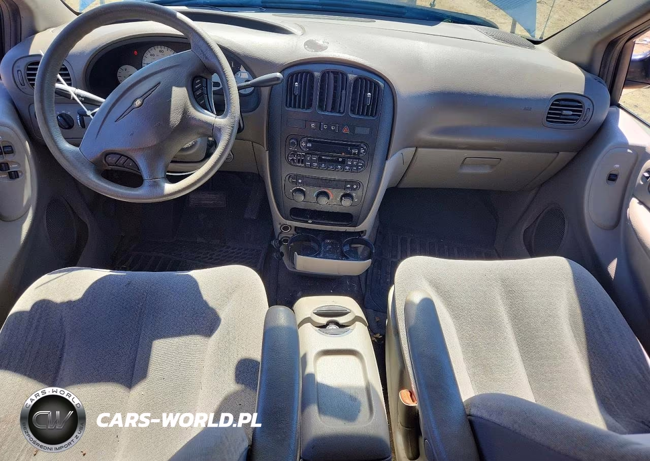 2003 Chrysler Town & Ctry VIN:1C4GJ45393B209607 - 8