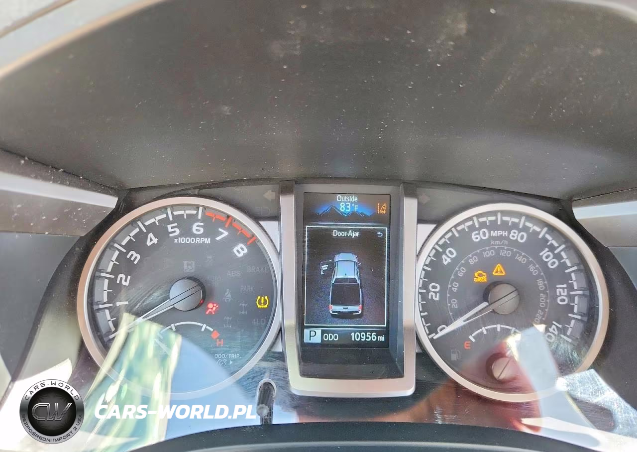 2022 Toyota Tacoma Sr5 V6 VIN:3TYCZ5AN8NT070428 - 9