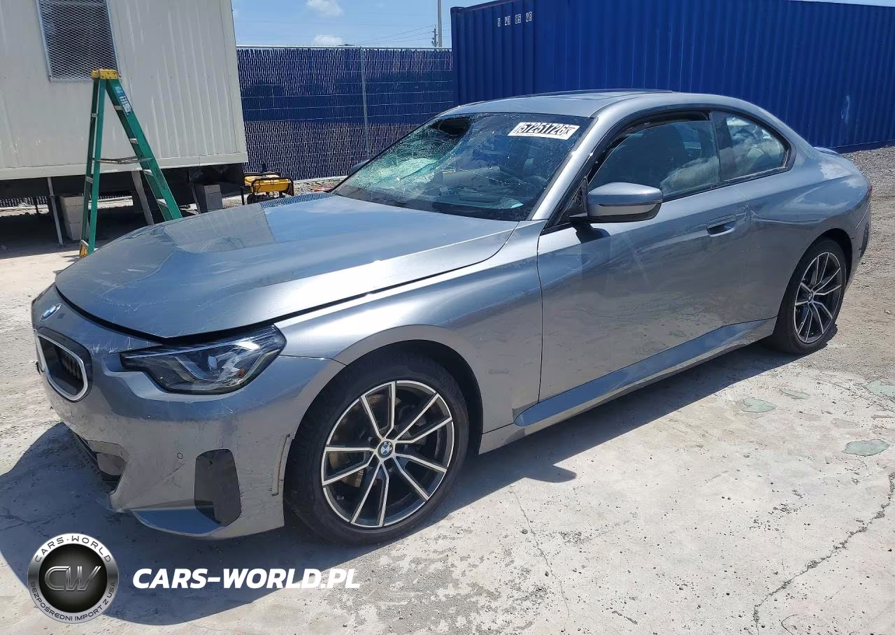 2026 BMW 230Xi – zdjęcie 1 z 12