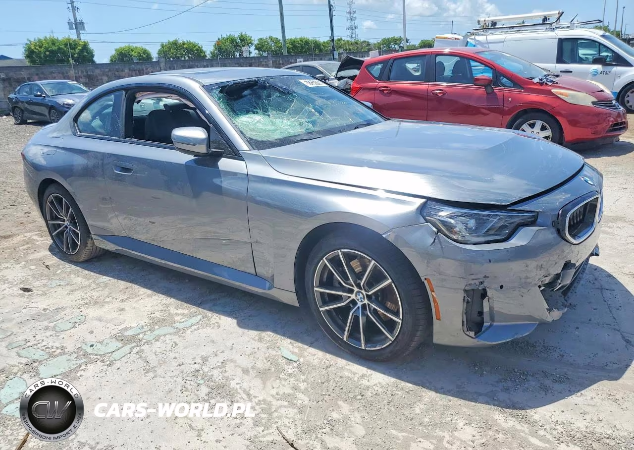 2026 BMW 230Xi VIN:3MW33CM09T8G27562 - 4