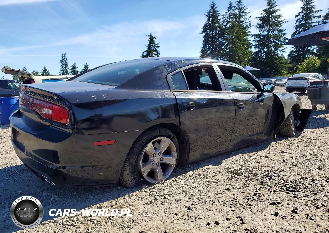 2013 Dodge Charger Se VIN:2C3CDXBG4DH619565 - 3