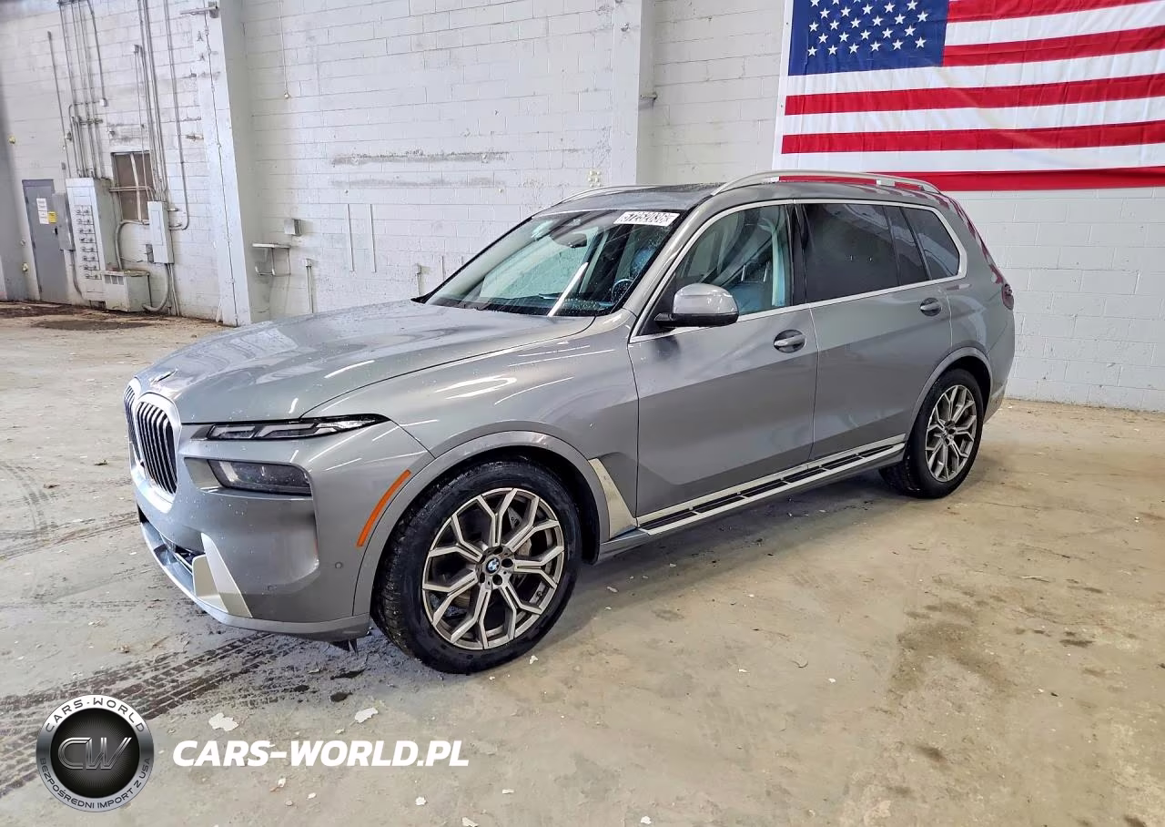 2025 BMW X7 xDrive40I – zdjęcie 1 z 13