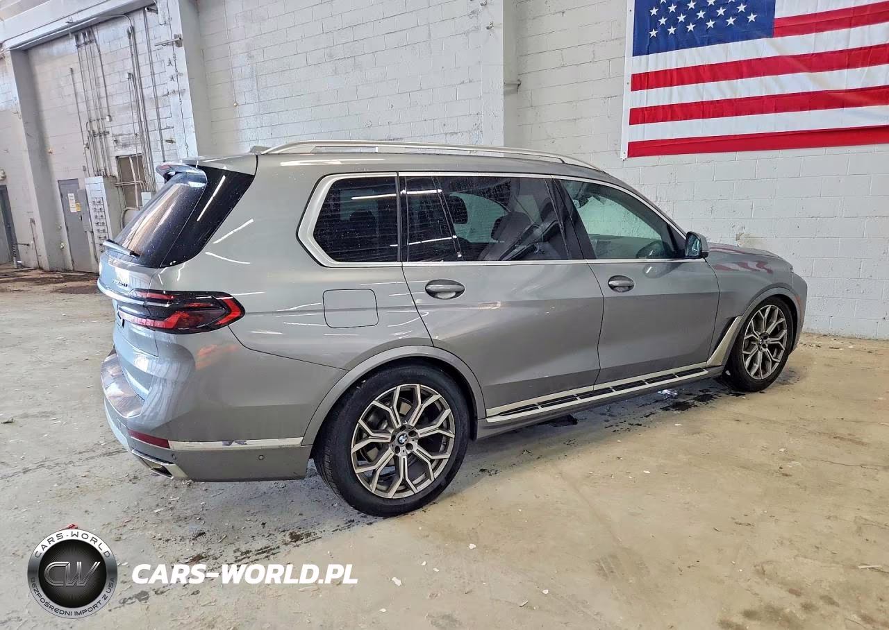 2025 BMW X7 xDrive40I VIN:5UX23EM02S9Z25917 - 3