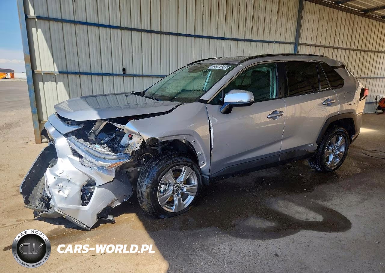 2025 Toyota Rav4 Le – zdjęcie 1 z 14