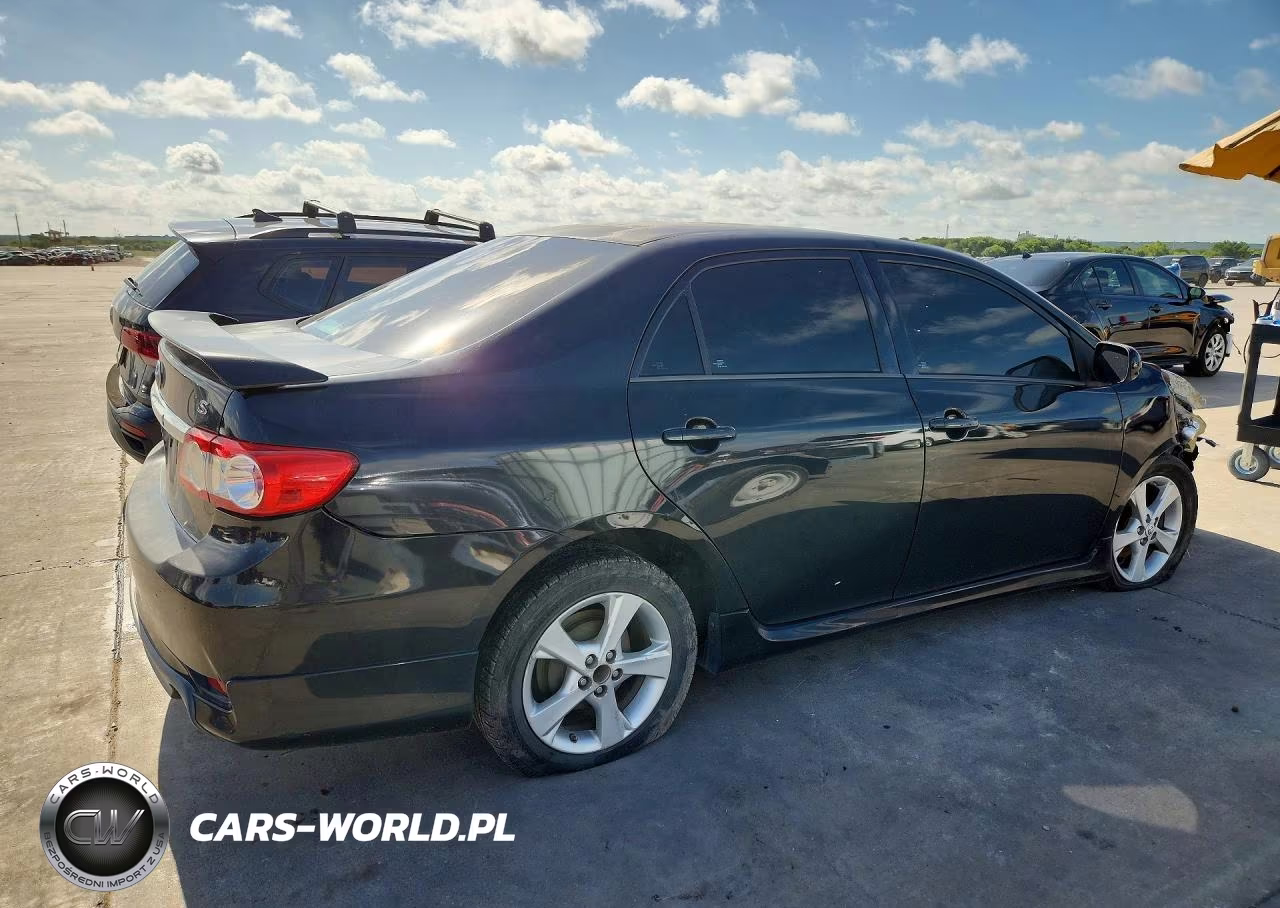 2012 Toyota Corolla S VIN:5YFBU4EE4CP025163 - 3
