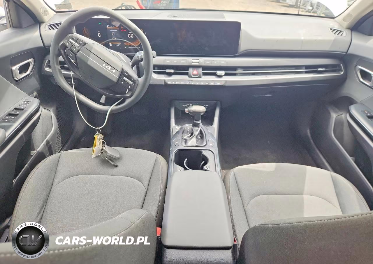 2025 Kia K4 Lxs VIN:3KPFT4DE0SE112435 - 8