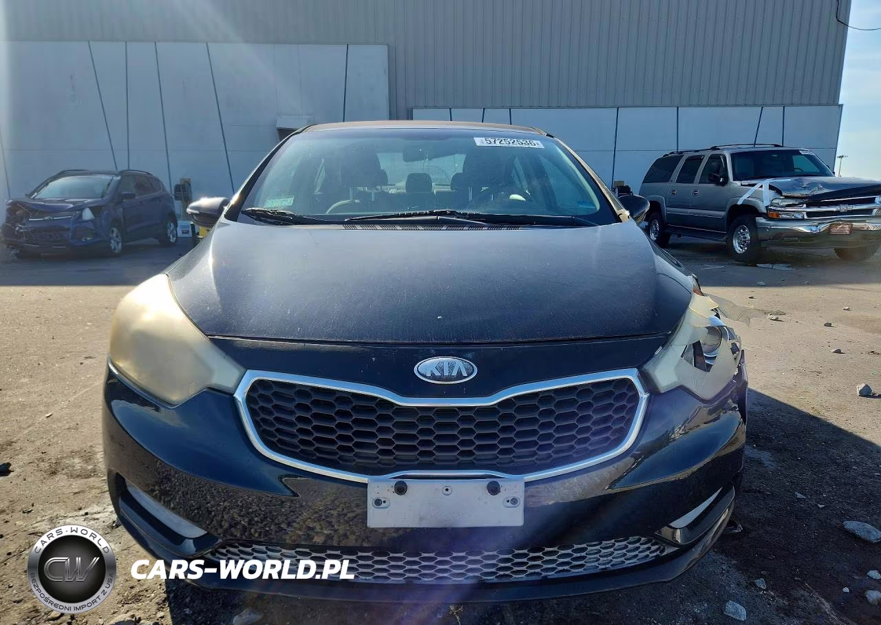 2014 Kia Forte Lx VIN:KNAFX4A61E5215975 - 5