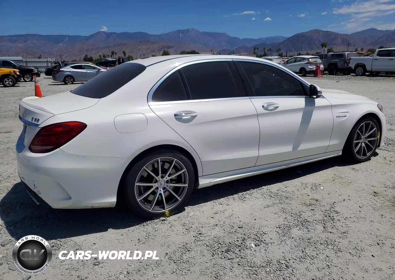 2018 Mercedes-Benz C 63 Amg VIN:55SWF8GB2JU260027 - 3