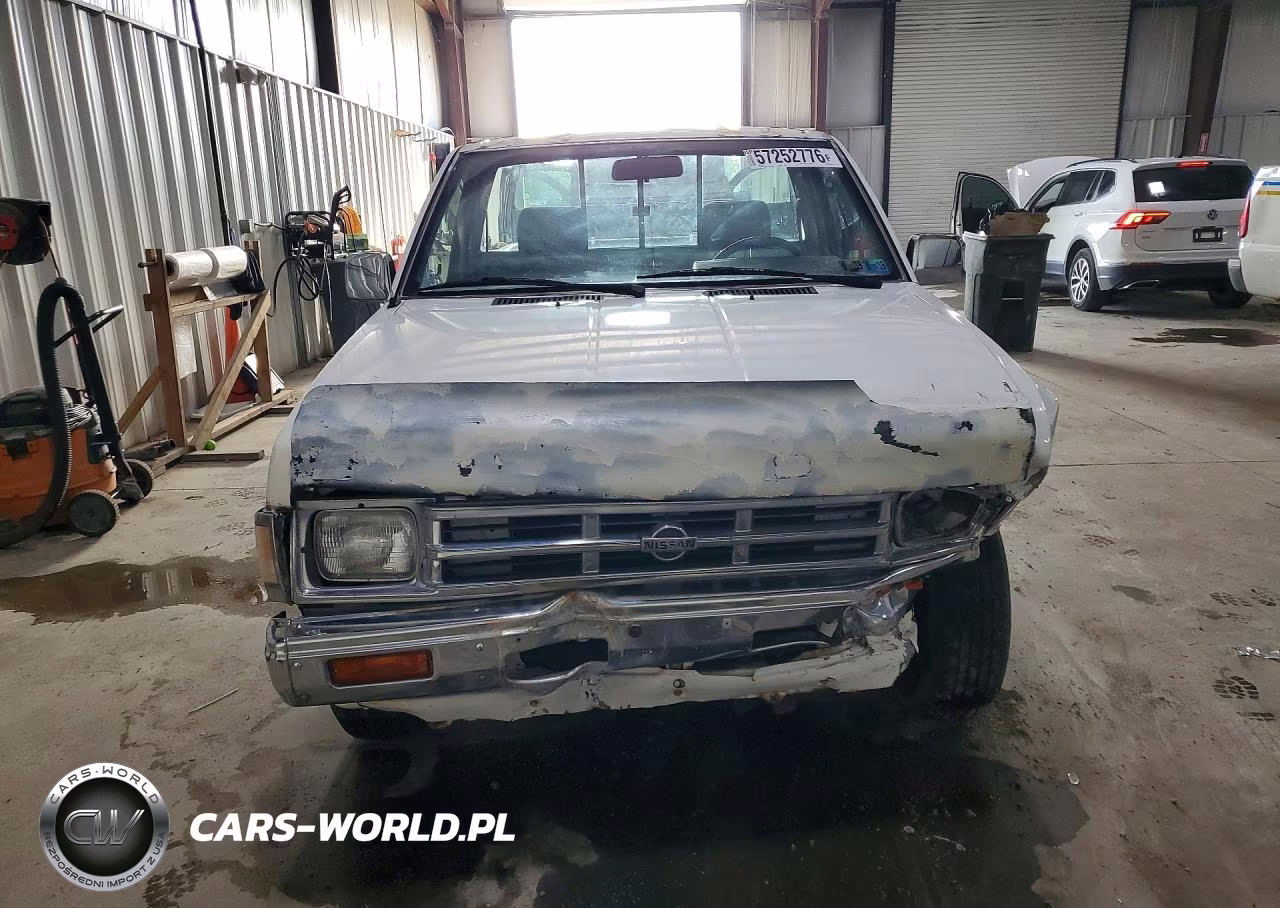 1992 Nissan Truck Short Wheelbase VIN:1N6SD11S3NC304199 - 5