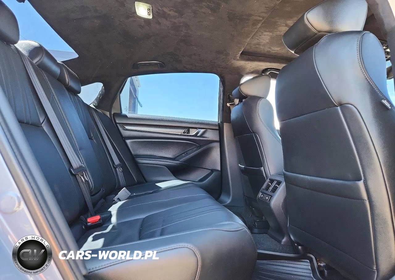 2022 Honda Accord Touring Hybrid VIN:1HGCV3F98NA012180 - 10