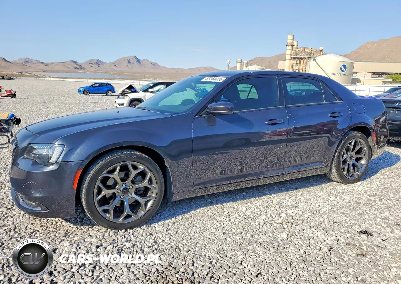 2016 Chrysler 300 S – zdjęcie 1 z 12