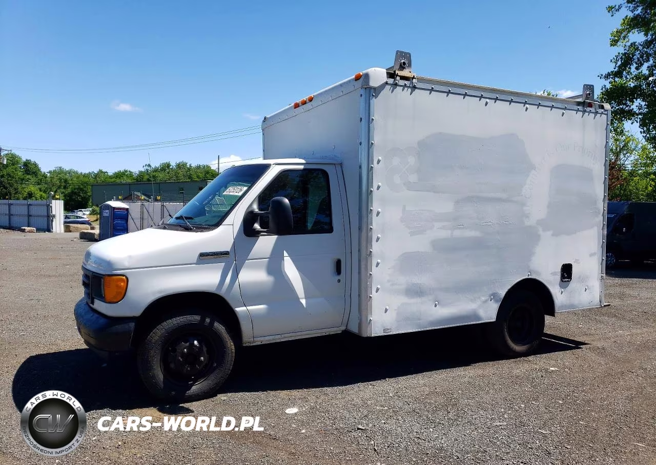2006 Ford Econoline E350 Super Duty Cutaway Van