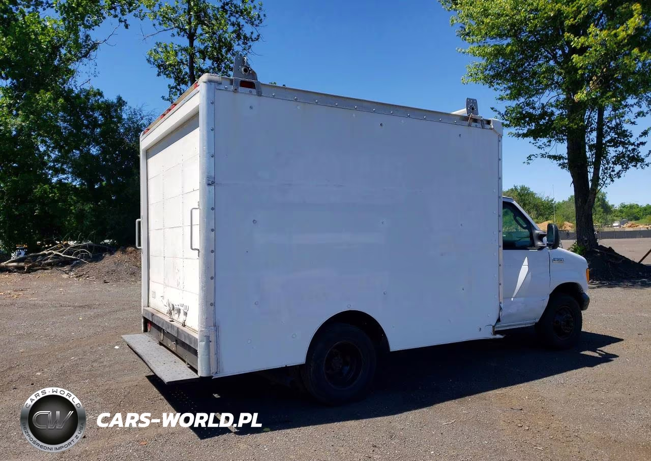 2006 Ford Econoline E350 Super Duty Cutaway Van VIN:1FDWE35L86HB20554 - 3