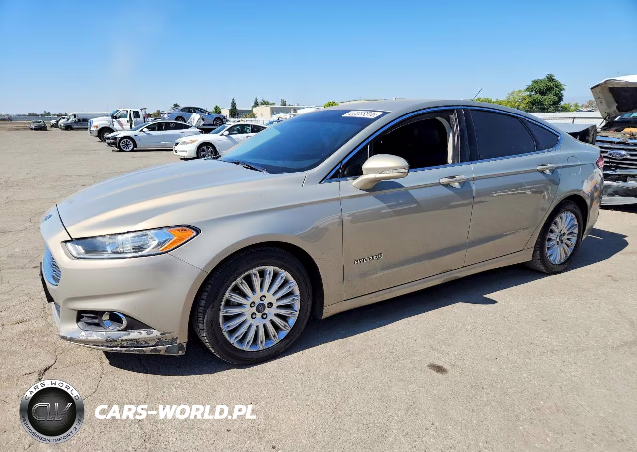 2015 Ford Fusion Se Hybrid – zdjęcie 1 z 12