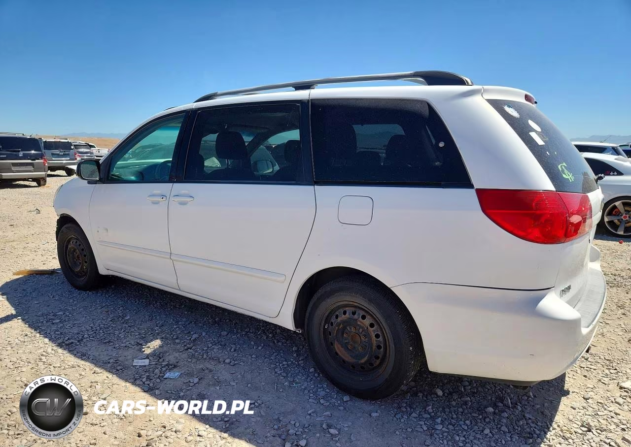 2009 Toyota Sienna Le 8-Passenger VIN:5TDZK23C09S251212 - 2