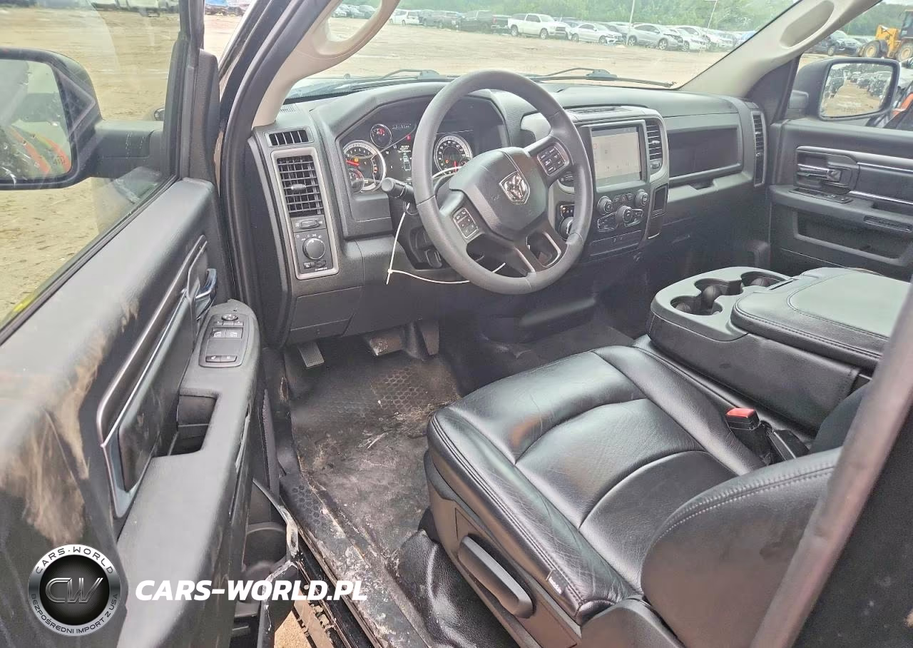 2022 Ram 1500 Classic Tradesman VIN:3C6JR6ATXNG279697 - 8