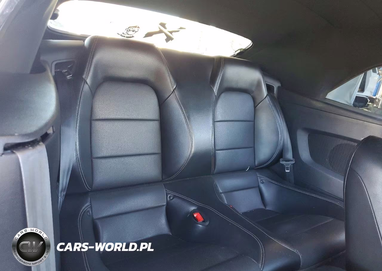 2019 Ford Mustang VIN:1FATP8UH3K5109250 - 10