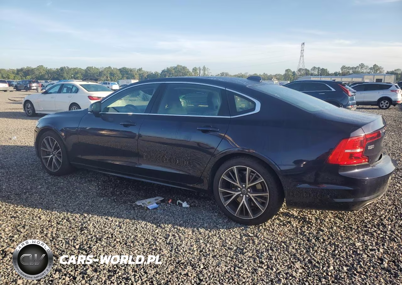 2019 Volvo S90 T6 Momentum VIN:LVYA22MK7KP088411 - 2