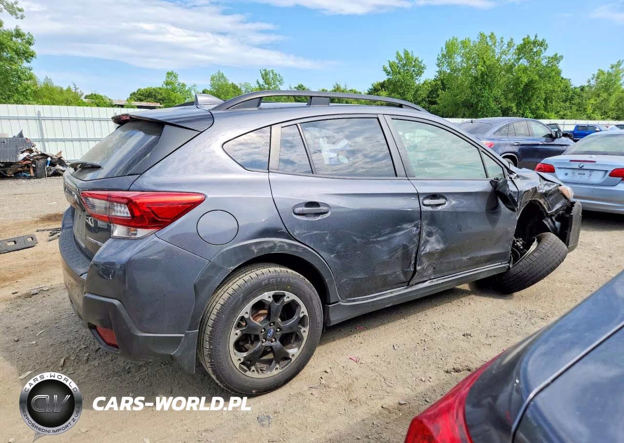 2021 Subaru Crosstrek Premium VIN:JF2GTAPC5M8245459 - 3