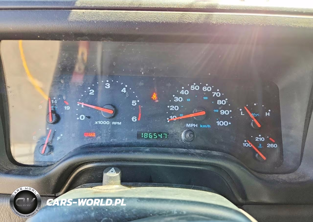 2003 Jeep Wrangler - Tj Sport VIN:1J4FA49S83P303570 - 9