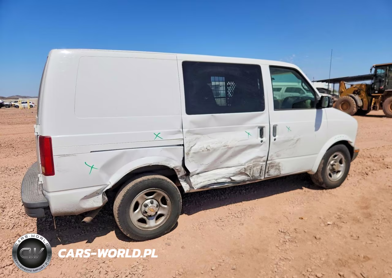 2004 Chevrolet Astro VIN:1GCDM19X84B111093 - 3