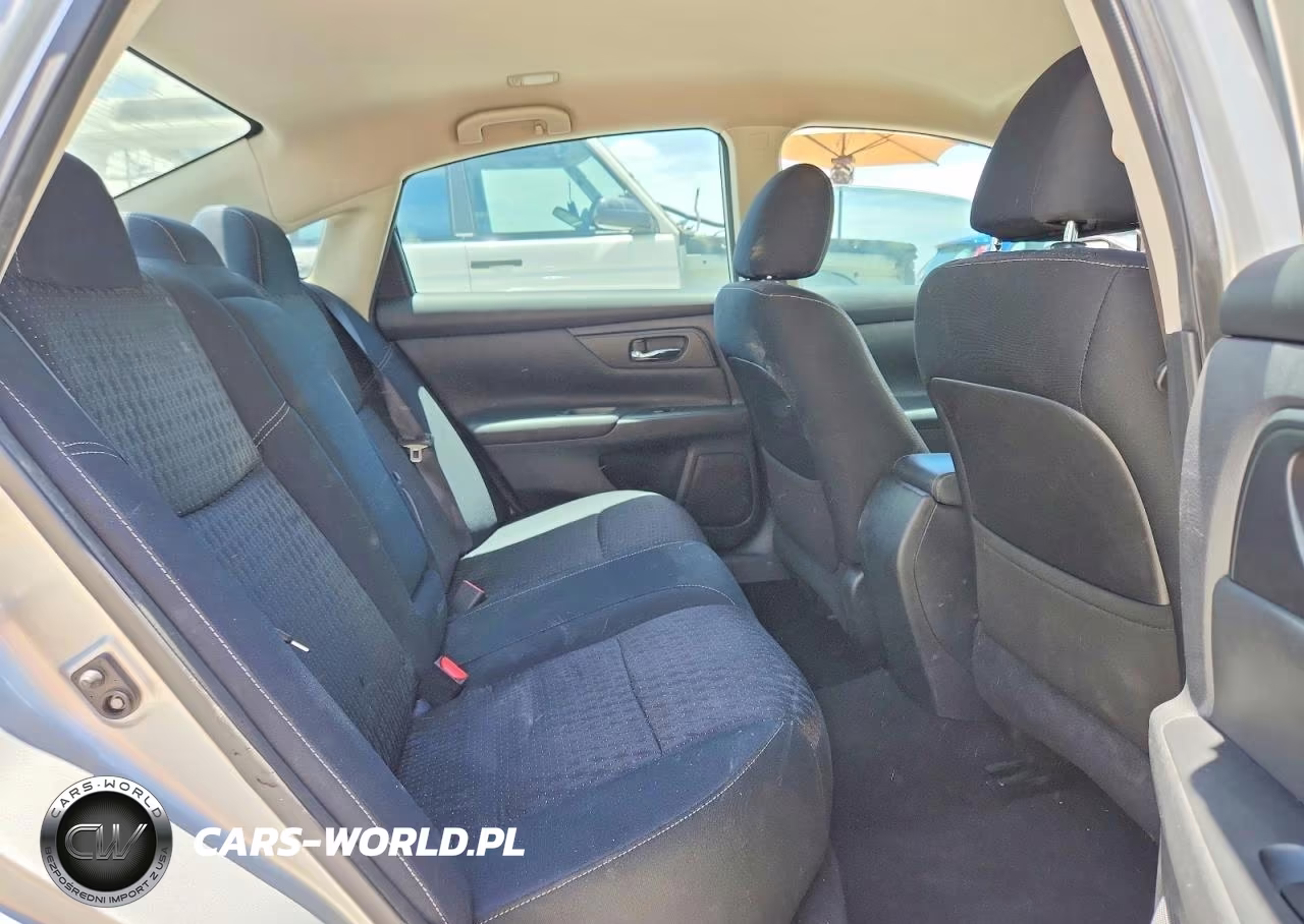 2017 Nissan Altima 2.5 S VIN:1N4AL3AP2HN326797 - 10