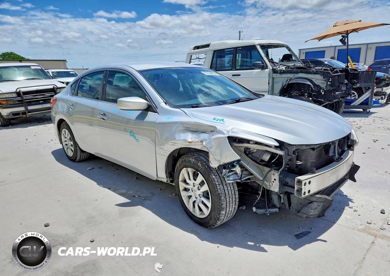 2017 Nissan Altima 2.5 S VIN:1N4AL3AP2HN326797 - 4