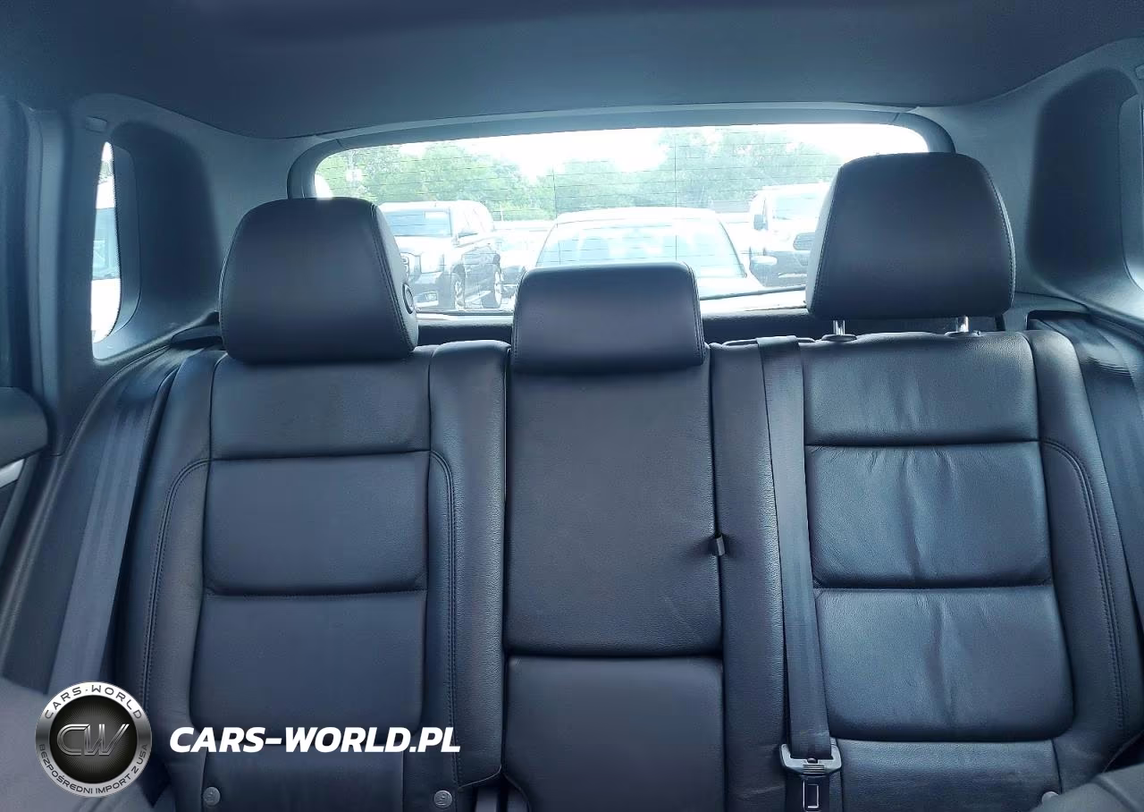 2015 Volkswagen Tiguan S VIN:WVGBV7AX5FW604238 - 10