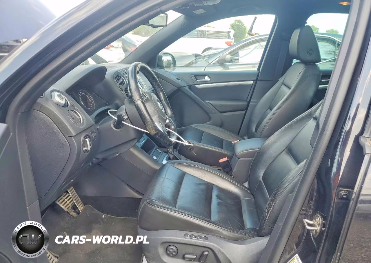 2015 Volkswagen Tiguan S VIN:WVGBV7AX5FW604238 - 7