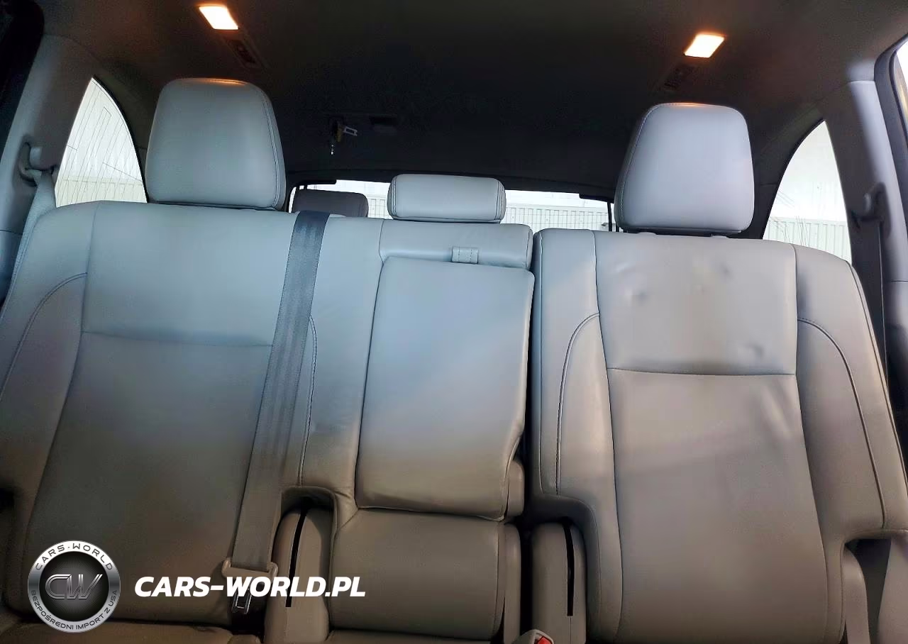 2017 Toyota Highlander Xle VIN:5TDJZRFH1HS519305 - 10