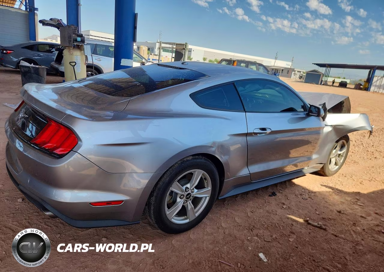 2020 Ford Mustang VIN:1FA6P8THXL5114316 - 3
