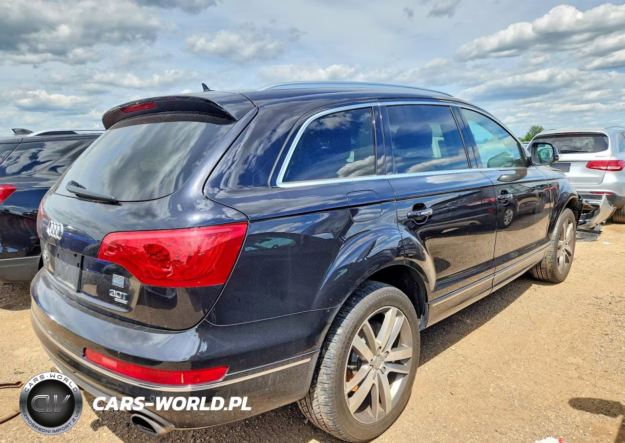 2015 Audi Q7 Premium Plus VIN:WA1LGAFE9FD001919 - 3