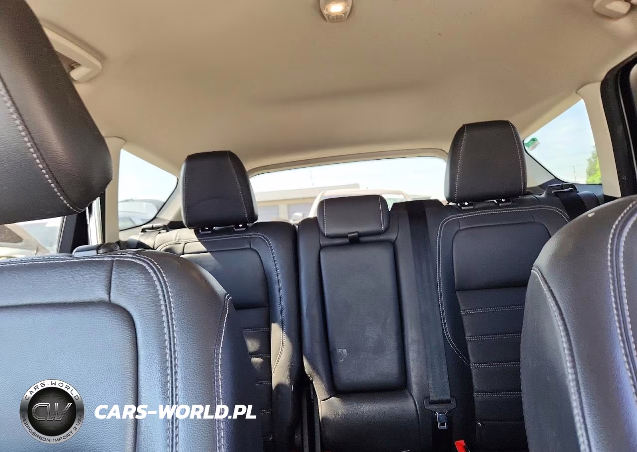 2019 Ford Escape Sel VIN:1FMCU9HD9KUC05515 - 10