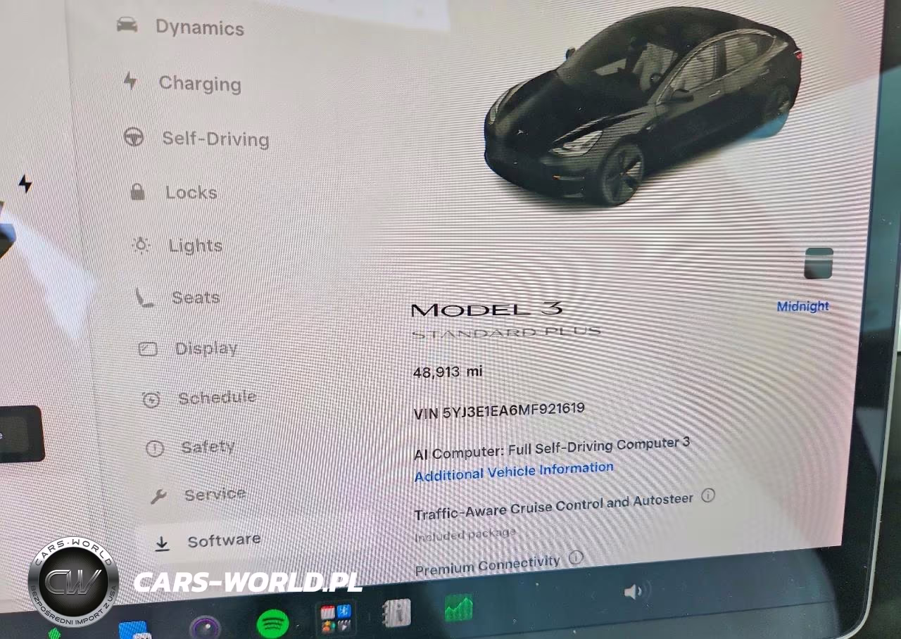 2021 Tesla Model 3 VIN:5YJ3E1EA6MF921619 - 9