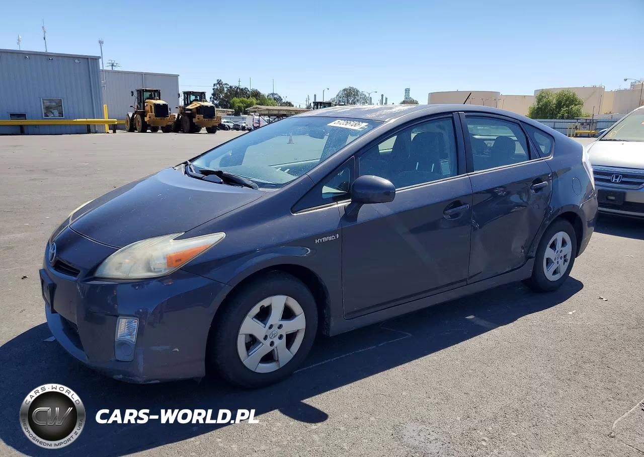 2011 Toyota Prius Two – zdjęcie 1 z 12