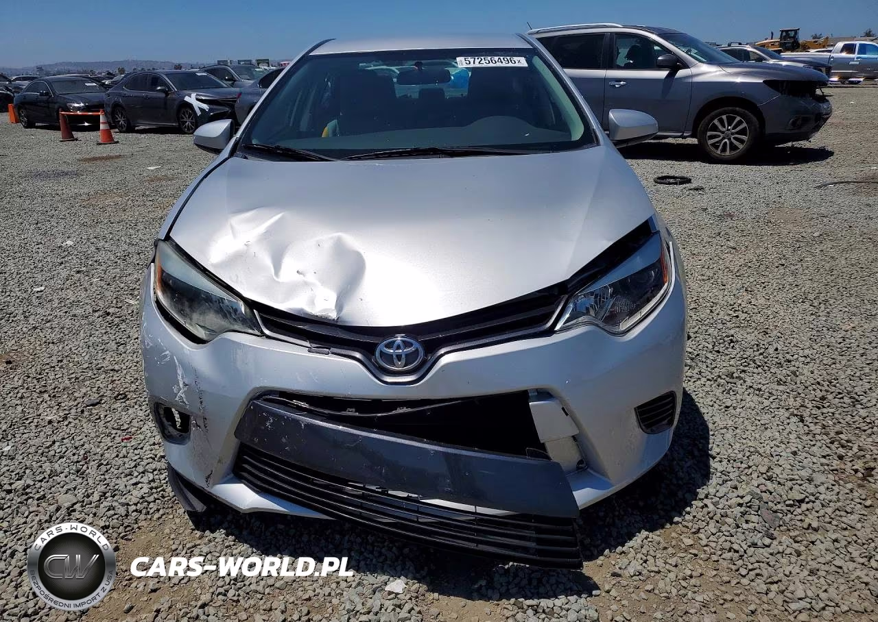 2016 Toyota Corolla Le VIN:5YFBURHE5GP562803 - 5