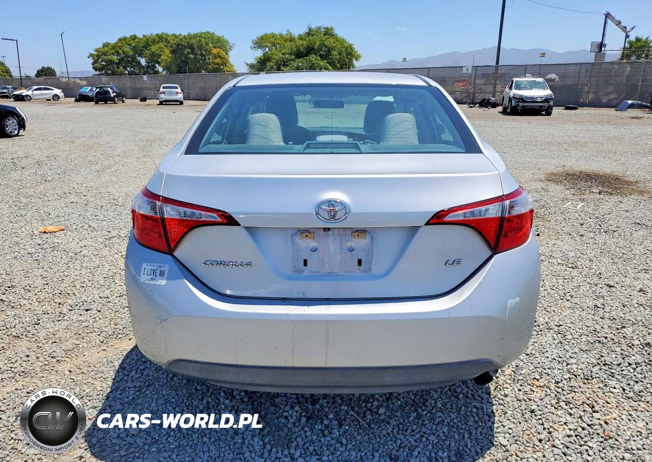 2016 Toyota Corolla Le VIN:5YFBURHE5GP562803 - 6