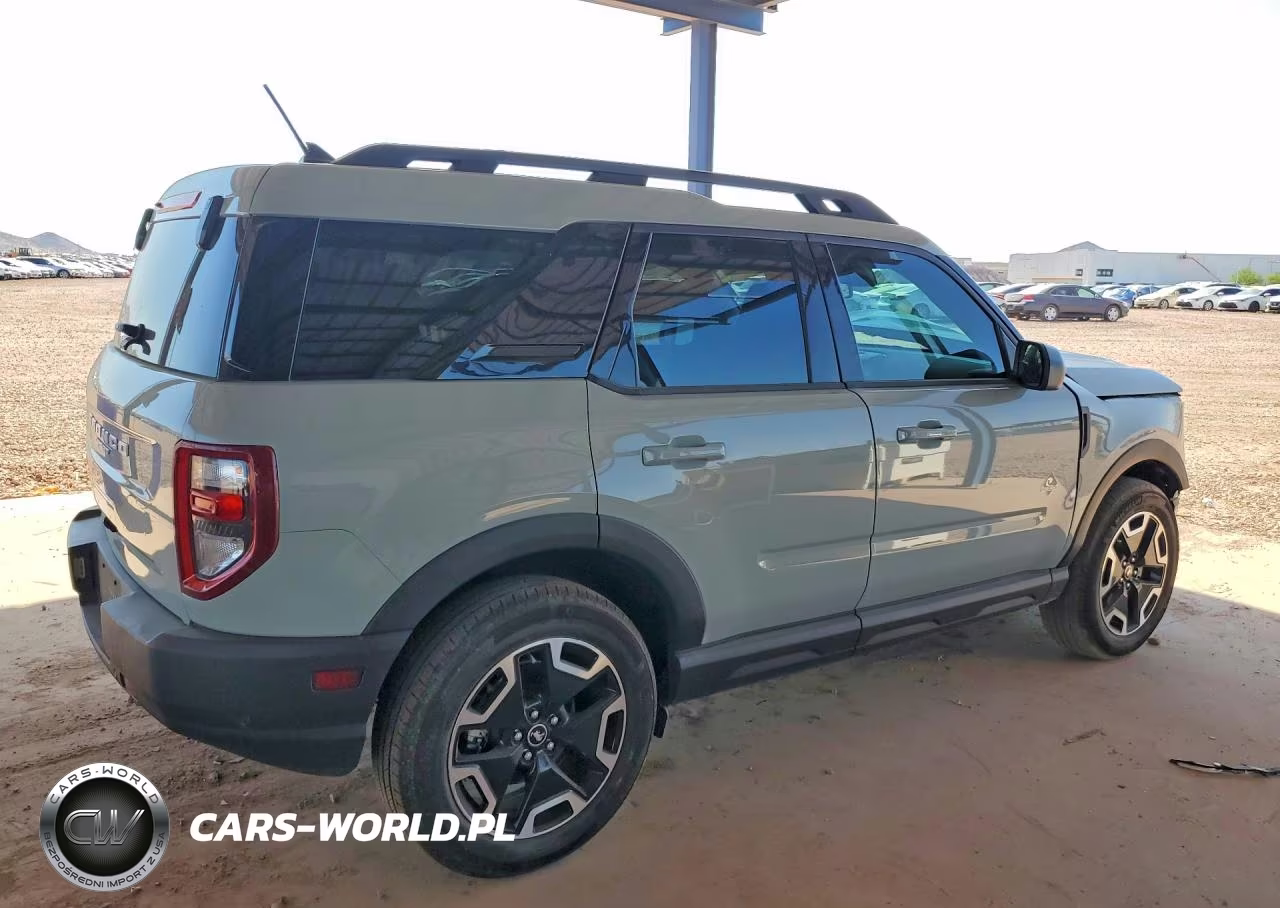 2023 Ford Bronco Sport Outer Banks VIN:3FMCR9C69PRE11023 - 3