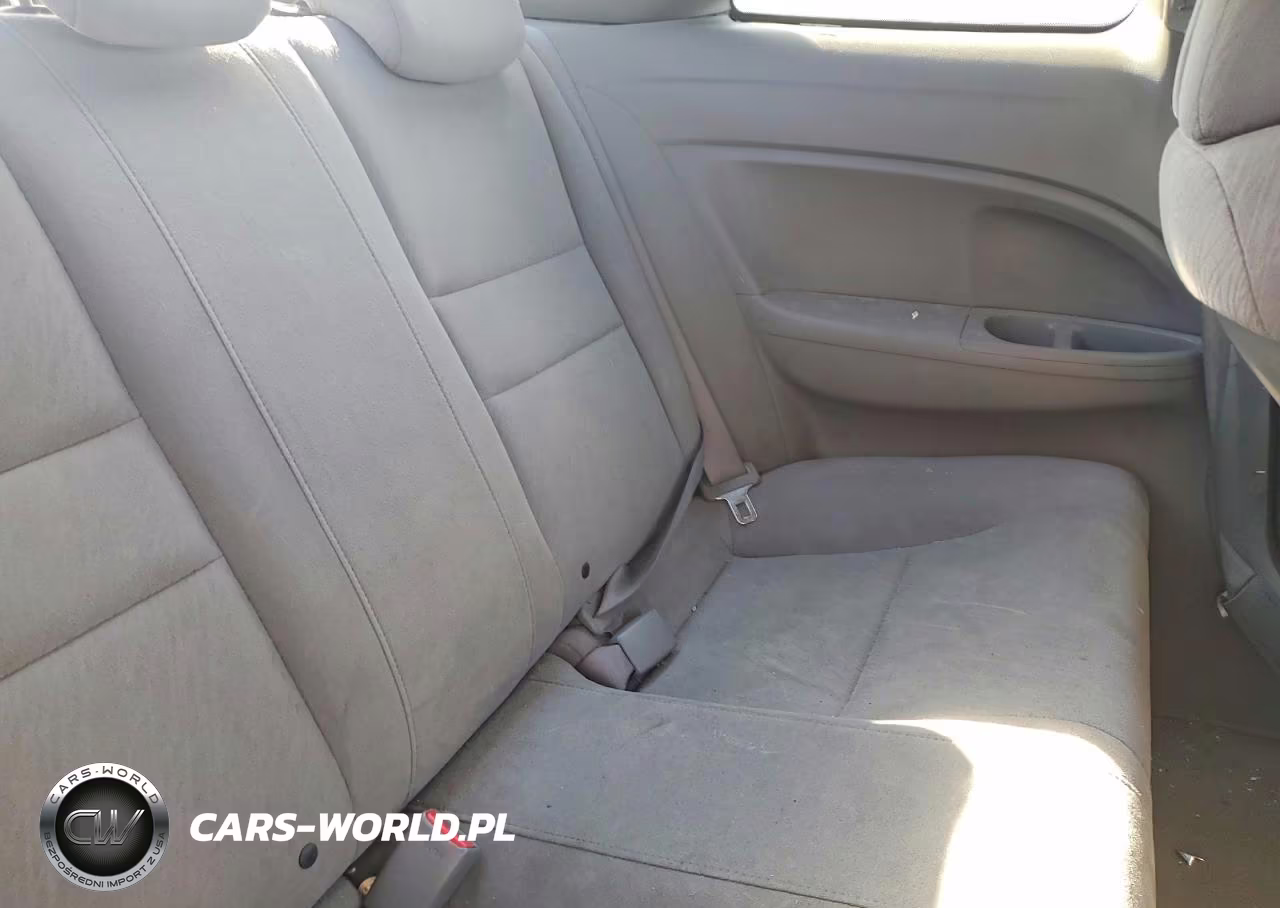 2007 Honda Civic Lx VIN:2HGFG12607H513088 - 10