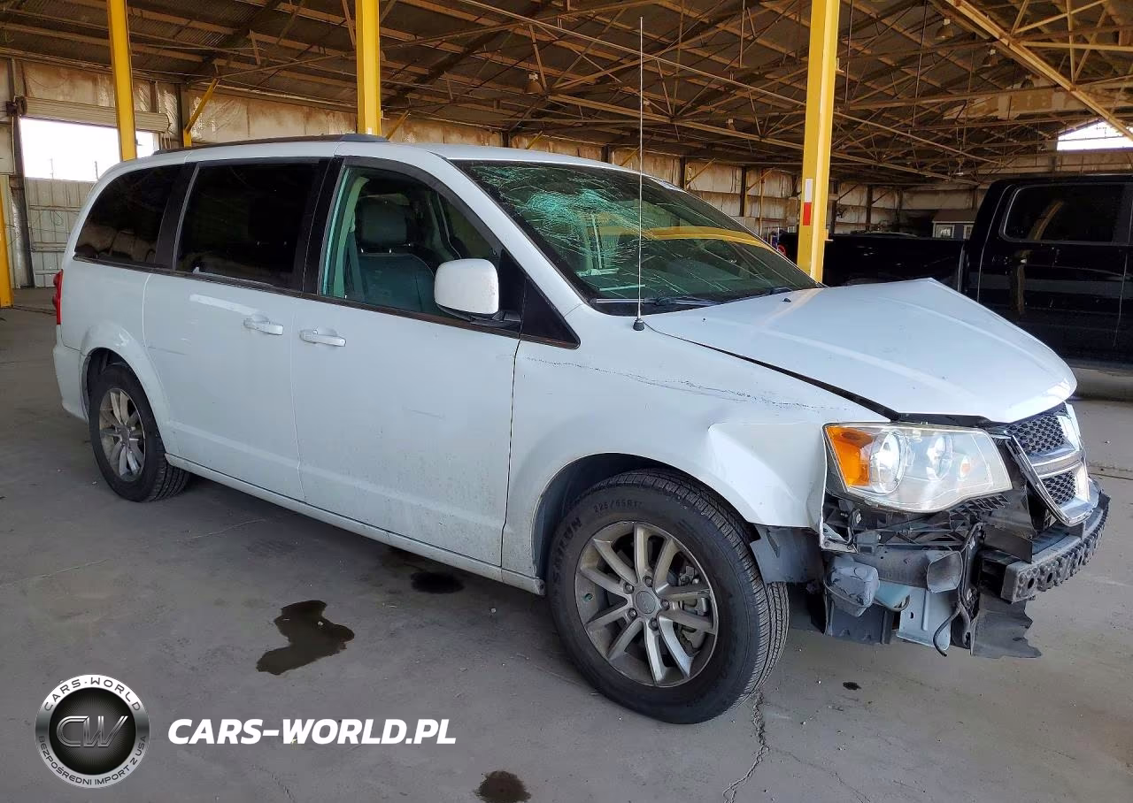 2019 Dodge Grand Caravan Sxt VIN:2C4RDGCG8KR744967 - 4