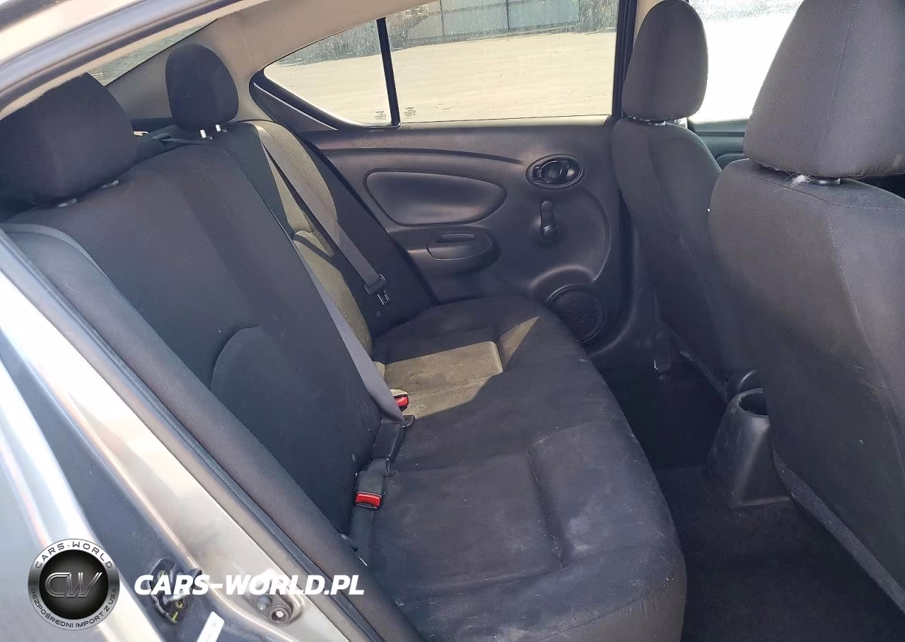 2019 Nissan Versa S Plus VIN:3N1CN7AP3KL817992 - 10