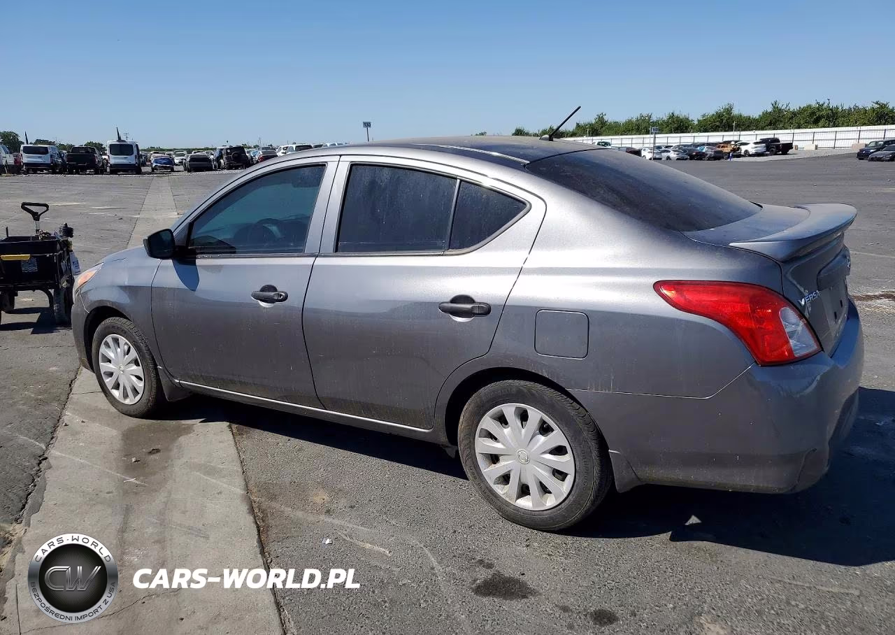 2019 Nissan Versa S Plus VIN:3N1CN7AP3KL817992 - 2