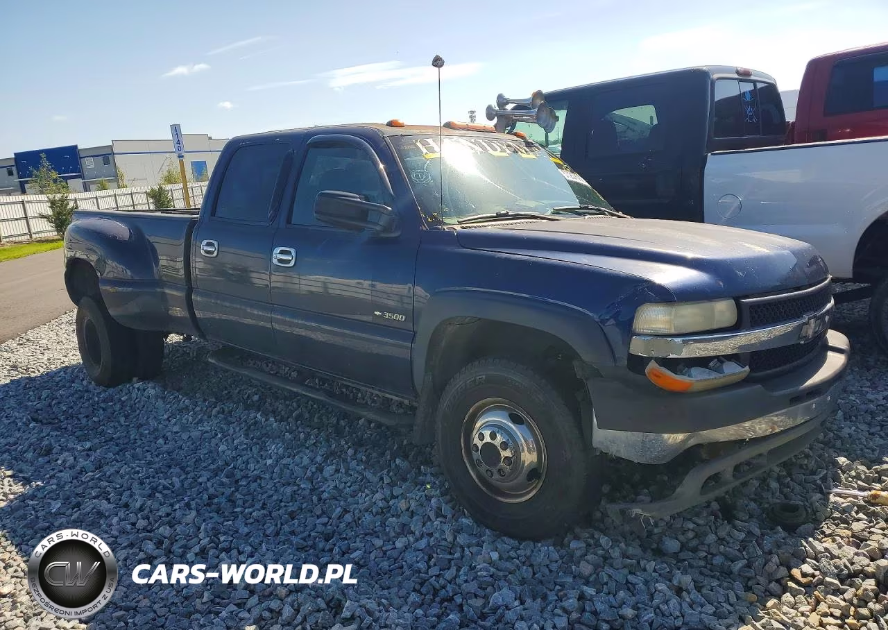 2002 Chevrolet Silverado C3500 VIN:1GCJC33G32F137147 - 4