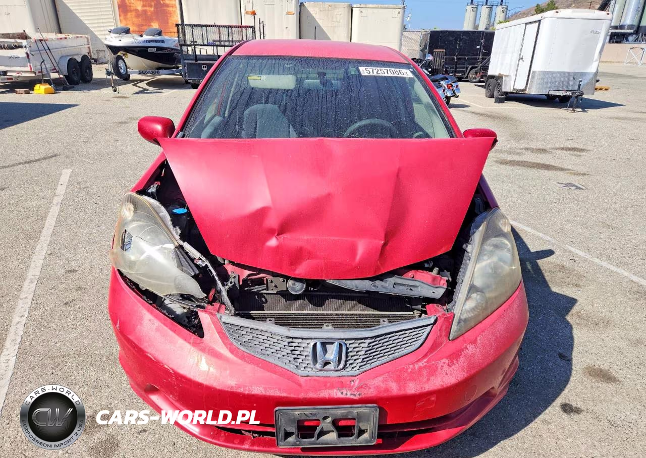 2012 Honda Fit VIN:JHMGE8H37CC038923 - 5