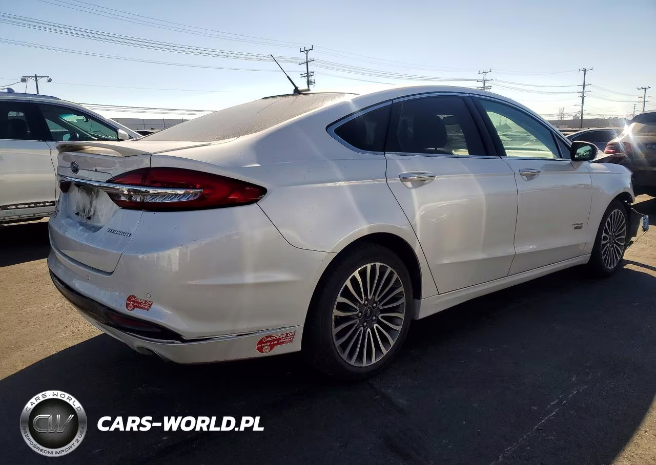 2018 Ford Fusion Titanium VIN:3FA6P0SU9JR110316 - 3