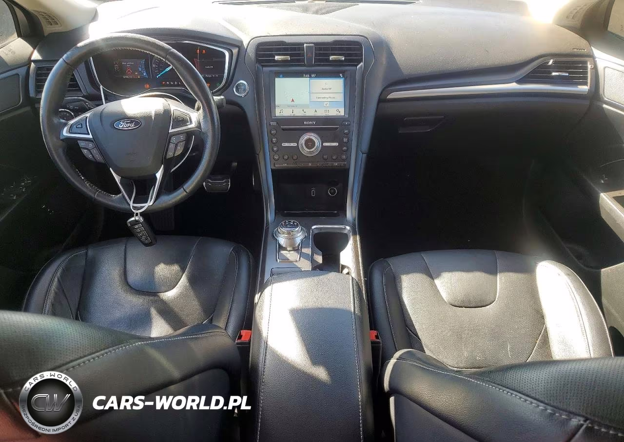 2018 Ford Fusion Titanium VIN:3FA6P0SU9JR110316 - 8