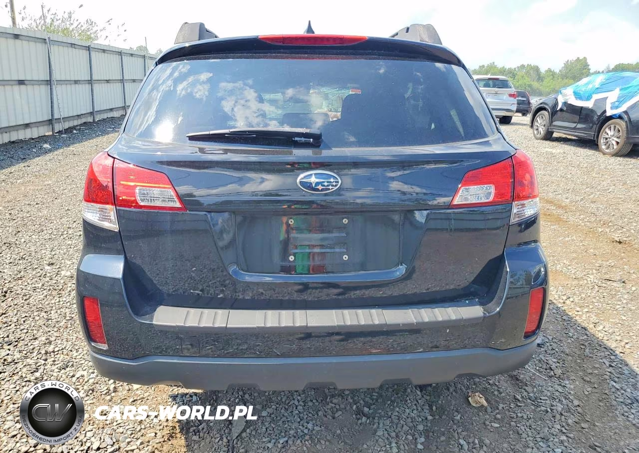 2014 Subaru Outback 2.5I Premium VIN:4S4BRBCC4E3324490 - 6