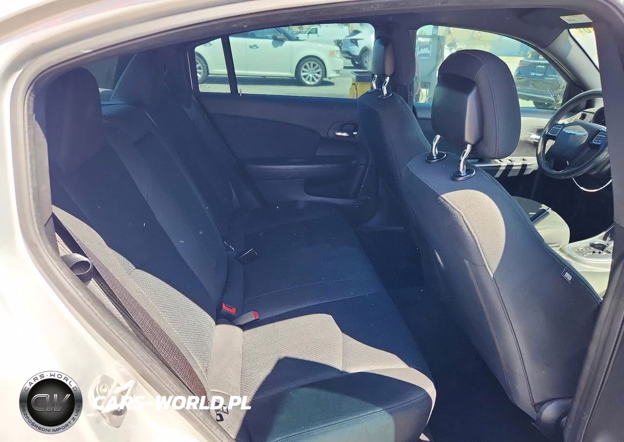 2012 Chrysler 200 Lx VIN:1C3CCBAB9CN100318 - 10