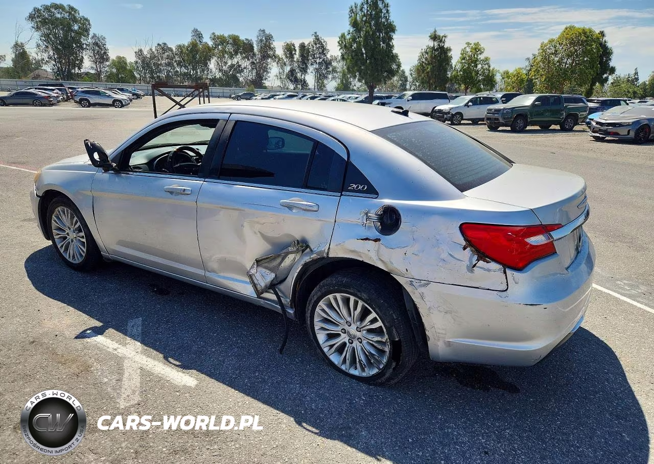 2012 Chrysler 200 Lx VIN:1C3CCBAB9CN100318 - 2