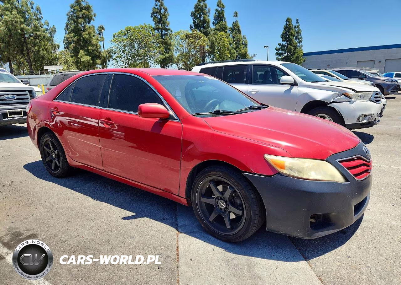 2011 Toyota Camry Le VIN:4T4BF3EK1BR158797 - 4